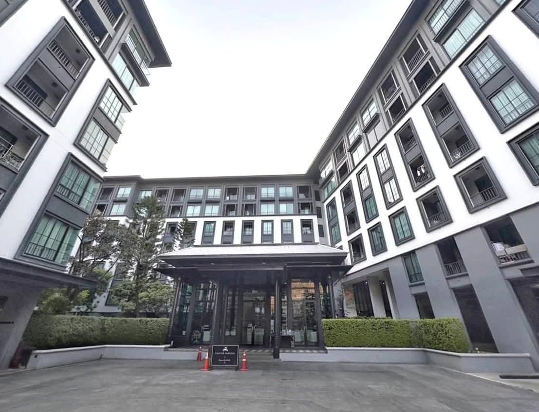 picture 1Bed | 1Bath | BTS National Stadium | 45sqm | THB 25,000/mo | Fl.1 — The Reserve - Kasemsan 3 Bangkok - 5/10