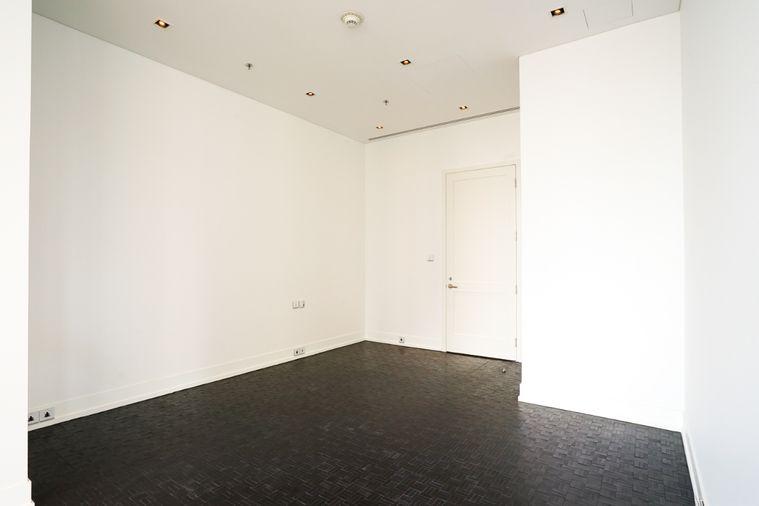 picture 3-Bedroom Luxury Living at The Ritz-Carlton Residences - 18/21