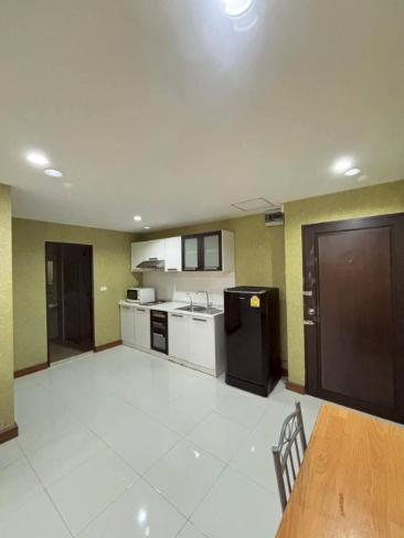 picture 1Bed | 1Bath | BTS Ekkamai | 51sqm | THB 15,000/mo | Fl.6 — Cosi Ekkamai 28 Bangkok - 6/10