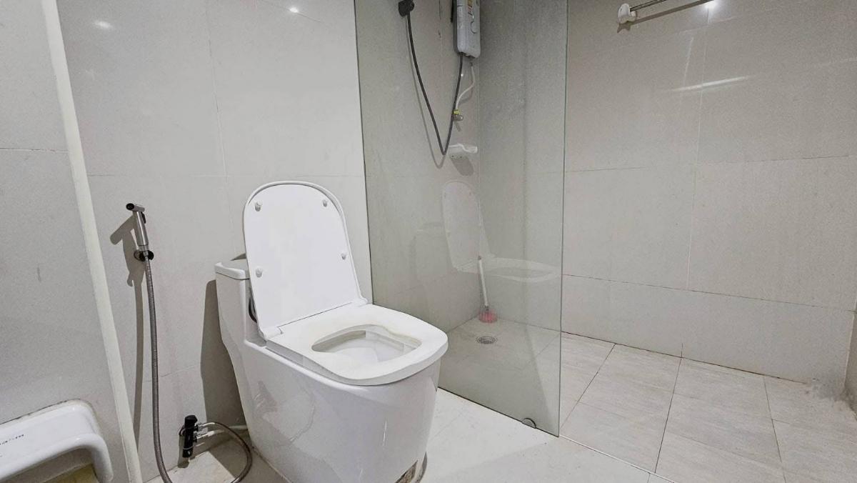 รูป 1 ห้องนอน | 1 ห้องน้ำ | MRT Suttisan | 49 ตร.ม. | 12,000 บาท/เดือน | ชั้น 4 — Family Park Condominium กรุงเทพฯ - รูปที่ 1/9