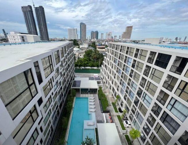 รูป 1 ห้องนอน | 1 ห้องน้ำ | BTS Krung Thon Buri | 25 ตร.ม. | 13,000 บาท/เดือน | ชั้น 2 — Flexi-Sathon-Charoennakhon กรุงเทพฯ - รูปที่ 1/1