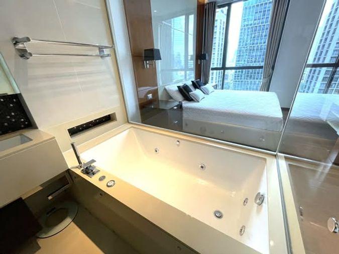 รูป 1 ห้องนอน | 1 ห้องน้ำ | BTS Phrom Phong | 45 ตร.ม. | 36,000 บาท/เดือน | ชั้น 18 — The Address Sukhumvit 28 กรุงเทพฯ - รูปที่ 4/5