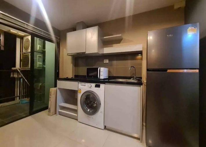 รูป 1 ห้องนอน | 1 ห้องน้ำ | BTS Phra Khanong | 31 ตร.ม. | 15,000 บาท/เดือน | ชั้น 3 — Zenith Place Sukhumvit 42 กรุงเทพฯ - รูปที่ 9/10
