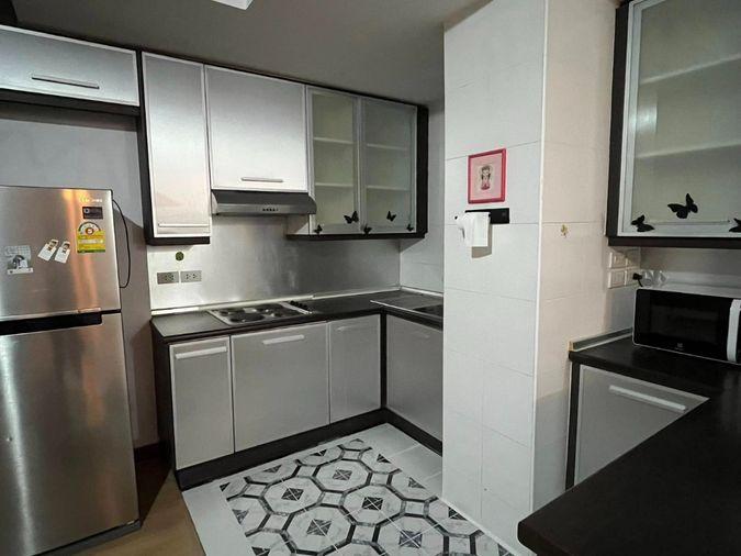 picture 1Bed | 1Bath | BTS Ratchathewi | 79sqm | THB 24,000/mo | Fl.9 — PETCH9 Tower Bangkok - 8/9