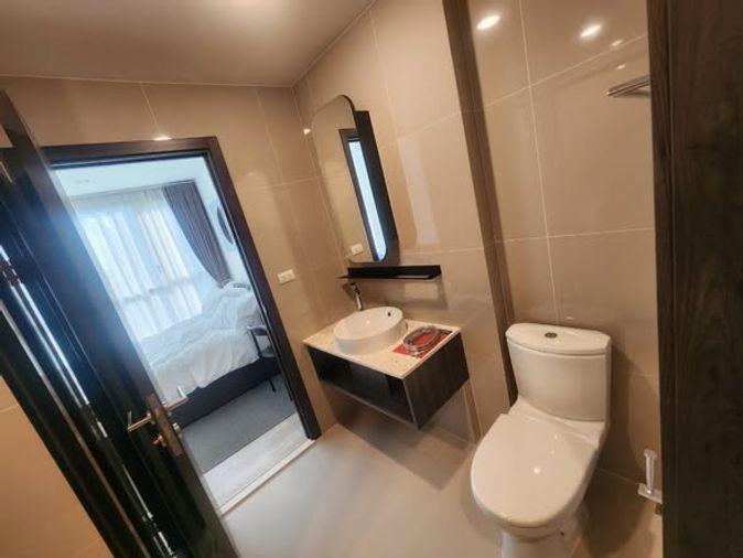 picture 1Bed | 1Bath | MRT Huai Khwang | 35sqm | THB 21,000/mo | Fl.9 — XT Huaikhwang Bangkok - 5/5