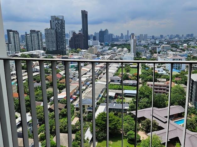 picture 1Bed | 1Bath | BTS Punnawithi | 30sqm | THB 16,000/mo | Fl.18 — Whizdom Connect Sukhumvit Bangkok - 10/10