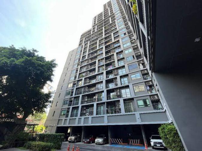 picture 1Bed | 1Bath | BTS Sala Daeng | 42sqm | THB 24,000/mo | Fl.10 — The Seed Mingle @ Sathorn Bangkok - 1/10