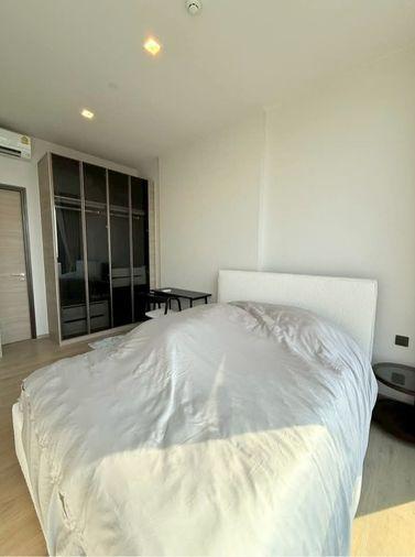 picture Studio | 1Bath | BTS Phra Khanong | 37sqm | THB 19,000/mo | Fl.27 — Sky Walk Residences Bangkok - 2/9