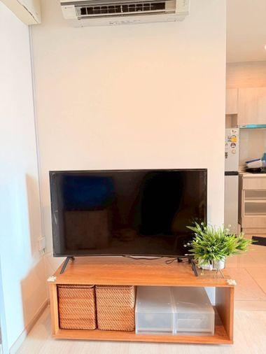 picture 2Bed | 1Bath | MRT Phetchaburi | 35sqm | THB 22,000/mo | Fl.27 — Life Asoke Bangkok - 1/10