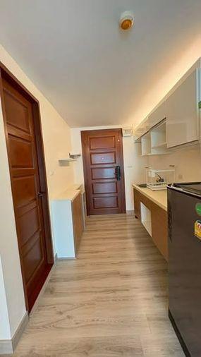 รูป 1 ห้องนอน | 1 ห้องน้ำ | MRT Huai Khwang | 32 ตร.ม. | 12,000 บาท/เดือน | ชั้น 4 — Emerald Ratchada กรุงเทพฯ - รูปที่ 3/5