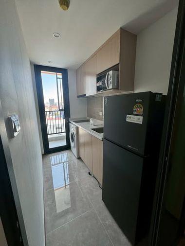 picture 1Bed | 1Bath | MRT Phra Ram 9 | 28sqm | THB 13,000/mo | Fl.7 — Regal Onnut - Srinakarin Bangkok - 4/5