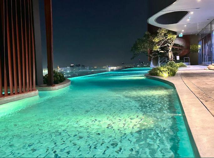รูป 1 ห้องนอน | 1 ห้องน้ำ | MRT Huai Khwang | 35 ตร.ม. | 19,000 บาท/เดือน | ชั้น 7 — XT Huaikhwang กรุงเทพฯ - รูปที่ 3/4