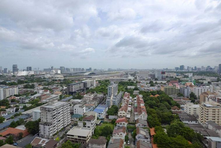 picture 1Bed | 1Bath | BTS Saphan Khwai | 35sqm | THB 20,000/mo | Fl.23 — LINE Phahon - Pradipat Bangkok - 5/10