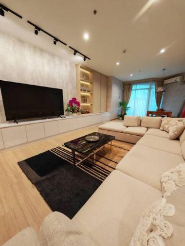 รูป 3 ห้องนอน | 2 ห้องน้ำ | BTS Krung Thon Buri | 140 ตร.ม. | 49,000 บาท/เดือน | ชั้น 7 — Baan Sathorn Chaophraya กรุงเทพฯ - รูปที่ 3/5