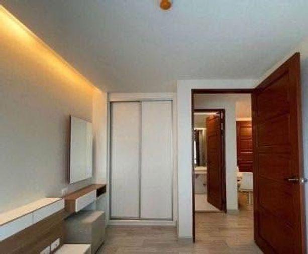 รูป 1 ห้องนอน | 1 ห้องน้ำ | MRT Huai Khwang | 28 ตร.ม. | 12,000 บาท/เดือน | ชั้น 6 — Emerald Ratchada Condo กรุงเทพฯ - รูปที่ 1/2