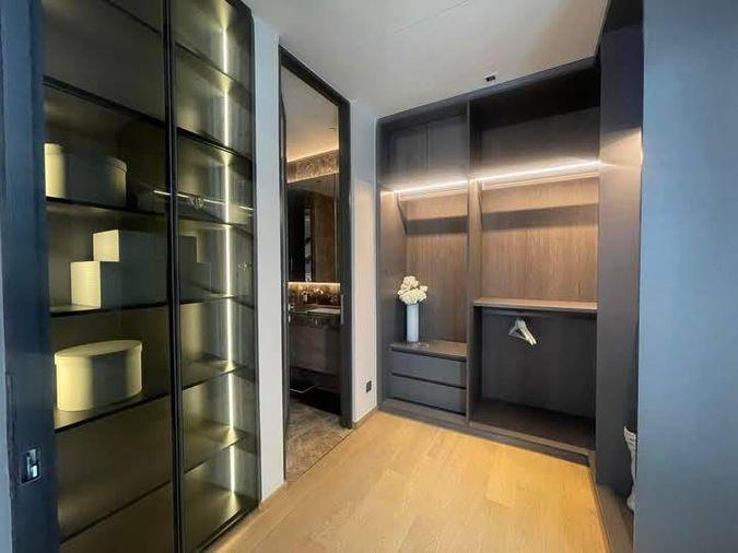 picture 2Bed | 2Bath | BTS Chit Lom | 90sqm | THB 100,000/mo | Fl.4 — 28 Chidlom Bangkok - 6/10