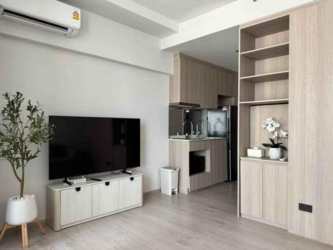 รูป สตูดิโอ | 1 ห้องน้ำ | BTS Wongwian Yai | 26 ตร.ม. | 17,000 บาท/เดือน | ชั้น 10 — Reference Sathorn-Wongwiangyai กรุงเทพฯ - รูปที่ 1/5