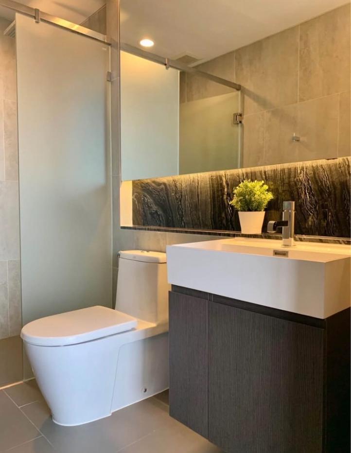 picture 1Bed | 1Bath | BTS Phrom Phong | 32sqm | THB 23,000/mo | Fl.10 — The Lumpini 24 Bangkok - 10/10