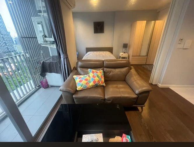 รูป สตูดิโอ | 1 ห้องน้ำ | BTS Wutthakat | 39 ตร.ม. | 24,500 บาท/เดือน | ชั้น 24 — Nara 9 Condo กรุงเทพฯ - รูปที่ 2/10