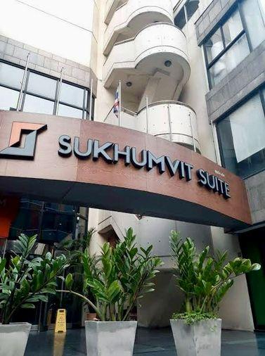 picture 1Bed | 1Bath | BTS Nana | 38sqm | THB 18,000/mo | Fl.15 — Sukhumvit Suite Bangkok - 1/1