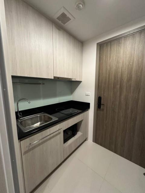 picture 1Bed | 1Bath | BTS Yaek Lam Sali | 29sqm | THB 14,000/mo | Fl.23 — Niche Mono Ramkhamhaeng Bangkok - 6/10