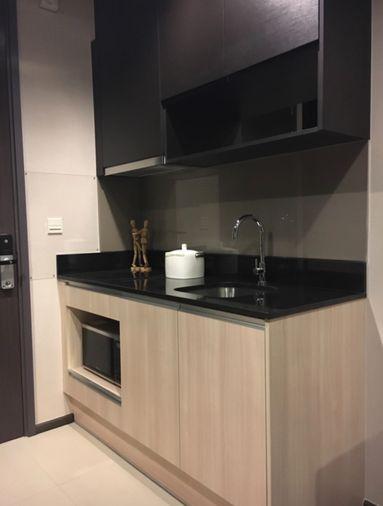 picture 1Bed | 1Bath | BTS Asok | 43sqm | THB 25,000/mo | Fl.9 — Edge Sukhumvit 23 Bangkok - 8/9