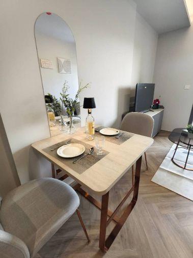 picture 1Bed | 1Bath | BTS Thong Lo | 35sqm | THB 25,000/mo | Fl.6 — Chapter Thonglor 25 Bangkok - 10/10