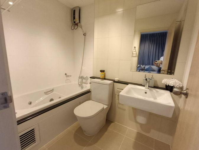 picture 2Bed | 2Bath | BTS Pak Nam | 63sqm | THB 19,000/mo | Fl.21 — Knightsbridge Sky River Ocean Bangkok - 3/10