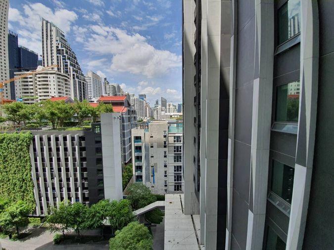 รูป 1 ห้องนอน | 1 ห้องน้ำ | BTS Asok | 32 ตร.ม. | 22,000 บาท/เดือน | ชั้น 5 — Edge Sukhumvit 23 กรุงเทพฯ - รูปที่ 10/10