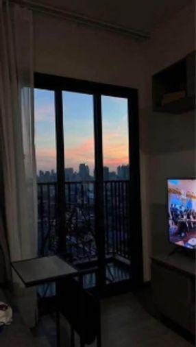 รูป 1 ห้องนอน | 1 ห้องน้ำ | BTS Thong Lo | 32.3 ตร.ม. | 18,000 บาท/เดือน | ชั้น 19 — The Base Phetchaburi-Thonglor กรุงเทพฯ - รูปที่ 3/5
