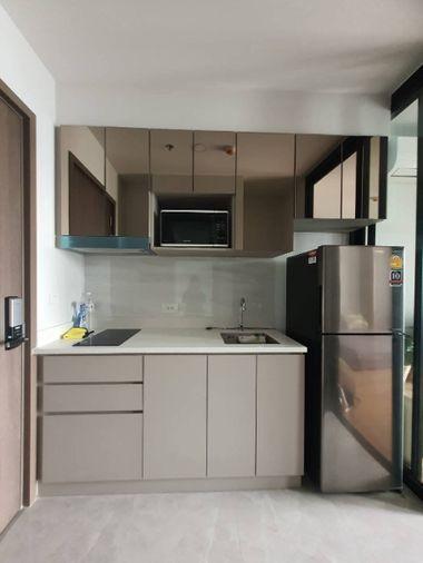 picture 1Bed | 1Bath | MRT Phetchaburi | 25sqm | THB 18,000/mo | Fl.34 — Cloud Thonglor-Phetchaburi Bangkok - 6/10