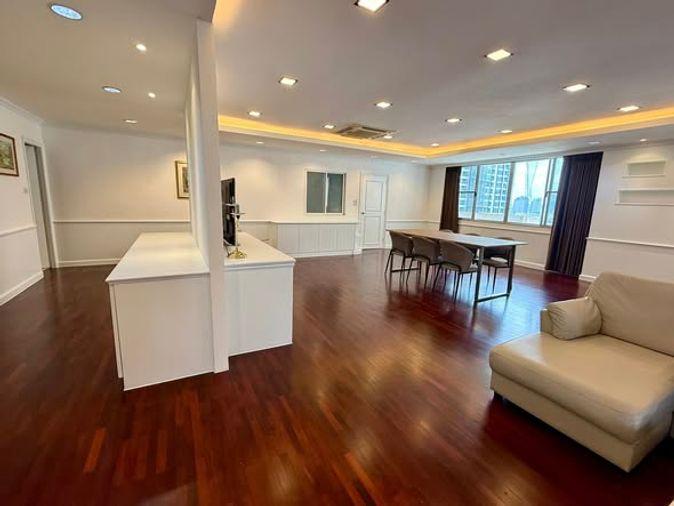 picture 3Bed | 3Bath | BTS Phrom Phong | 236sqm | THB 85,000/mo | Fl.20 — Tower 1 Bangkok - 3/5