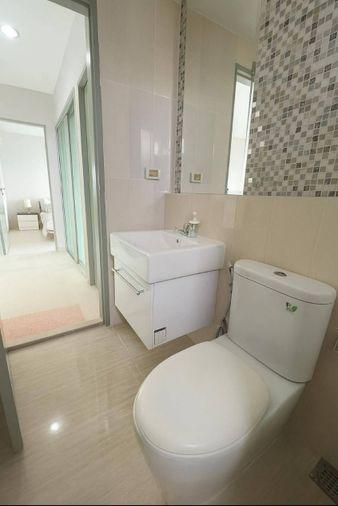 picture 2Bed | 2Bath | MRT Huai Khwang | 55sqm | THB 27,000/mo | Fl.11 — Life Ratchada Bangkok - 2/10