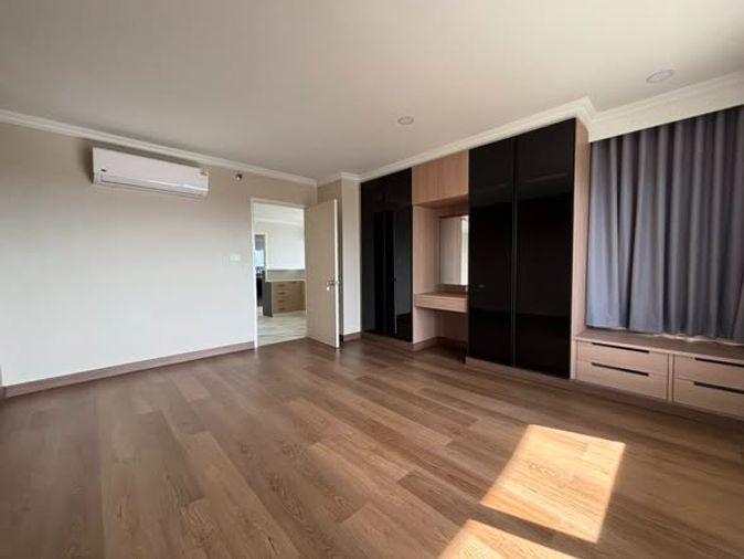 รูป 3 ห้องนอน | 3 ห้องน้ำ | MRT Bang Phlat | 185 ตร.ม. | 65,000 บาท/เดือน | ชั้น 27 — Luxury Condo กรุงเทพฯ - รูปที่ 3/5