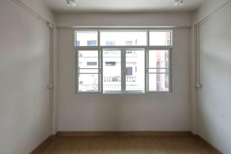 รูป 6 ห้องนอน | 2 ห้องน้ำ | BTS Saint Louis | 180 ตร.ม. | 40,000 บาท/เดือน | ชั้น 1 — The Room Sathorn-St.louis กรุงเทพฯ - รูปที่ 10/10