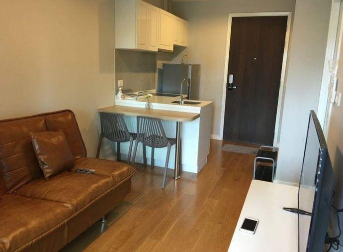 picture 1Bed | 1Bath | BTS Phrom Phong | 32sqm | THB 16,000/mo | Fl.5 — Condolette Dwell Bangkok - 2/4