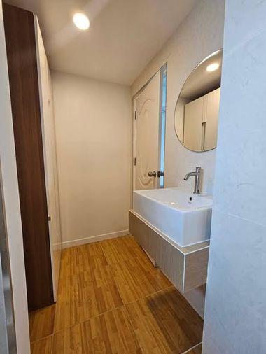 picture 2Bed | 2Bath | BTS On Nut | 54sqm | THB 14,000/mo | Fl.5 — The Magnet Condo Bangkok - 2/5