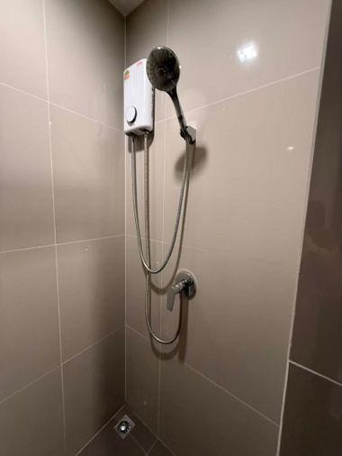 picture 1Bed | 1Bath | BTS Thong Lo | 33sqm | THB 18,000/mo | Fl.19 — The Base Phetchaburi-Thonglor Bangkok - 8/10