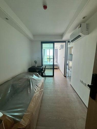 picture 1Bed | 1Bath | MRT Phra Ram 9 | 28sqm | THB 13,000/mo | Fl.7 — Regal Onnut - Srinakarin Bangkok - 3/5