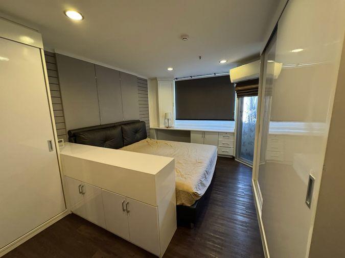 picture 1Bed | 2Bath | MRT Si Lom | 60sqm | THB 35,000/mo | Fl.6 — Silom Park View Bangkok - 1/10