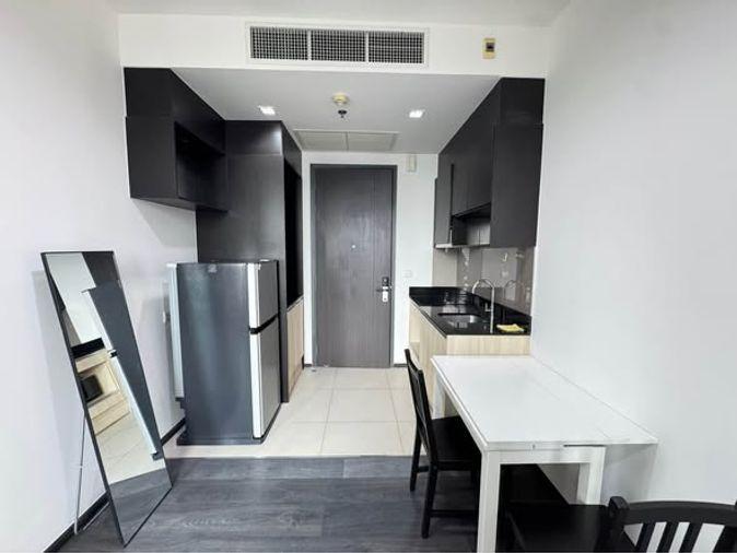 picture 1Bed | 1Bath | BTS Asok | 35sqm | THB 22,000/mo | Fl.14 — Edge Sukhumvit 23 Bangkok - 1/5