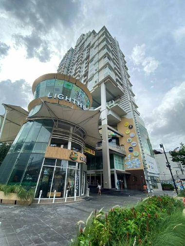 รูป 1 ห้องนอน | 1 ห้องน้ำ | BTS Krung Thon Buri | 50 ตร.ม. | 22,000 บาท/เดือน | ชั้น 18 — The Lighthouse Sathorn กรุงเทพฯ - รูปที่ 1/9