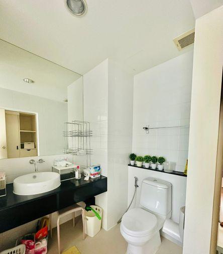 รูป 1 ห้องนอน | 1 ห้องน้ำ | BTS Krung Thon Buri | 35 ตร.ม. | 15,000 บาท/เดือน | ชั้น 20 — Ideo Sathorn-Taksin กรุงเทพฯ - รูปที่ 7/8