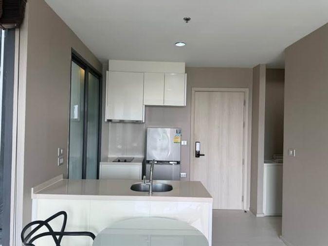 รูป 1 ห้องนอน | 1 ห้องน้ำ | BTS Ekkamai | 48 ตร.ม. | 32,000 บาท/เดือน | ชั้น 9 — Rhythm Sukhumvit 42 กรุงเทพฯ - รูปที่ 4/5