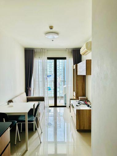 รูป 1 ห้องนอน | 1 ห้องน้ำ | BTS Krung Thon Buri | 35 ตร.ม. | 15,000 บาท/เดือน | ชั้น 20 — Ideo Sathorn-Taksin กรุงเทพฯ - รูปที่ 1/1