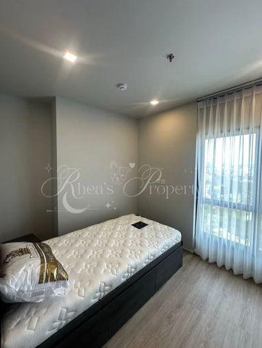 รูป 1 ห้องนอน | 1 ห้องน้ำ | BTS Saphan Taksin | 40 ตร.ม. | 23,000 บาท/เดือน | ชั้น 36 — Rhythm Sathorn กรุงเทพฯ - รูปที่ 4/10