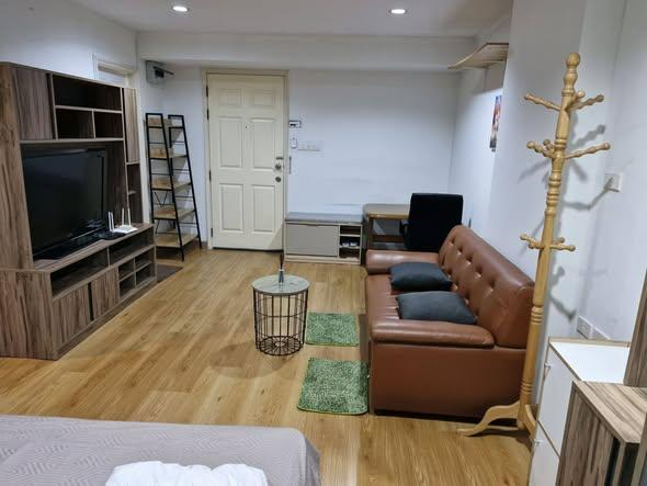 picture Studio | 1Bath | BTS Saphan Khwai | 31sqm | THB 11,000/mo | Fl.9 — Lumpini Ville Pahol-Sutisarn Bangkok - 1/5
