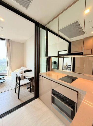 picture Studio | 1Bath | BTS Phra Khanong | 37sqm | THB 19,000/mo | Fl.27 — Sky Walk Residences Bangkok - 1/9