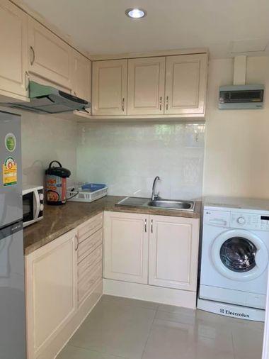 รูป 1 ห้องนอน | 1 ห้องน้ำ | BTS Bang Chak | 35 ตร.ม. | 11,000 บาท/เดือน | ชั้น 3 — Sukhumvit Suite กรุงเทพฯ - รูปที่ 5/7