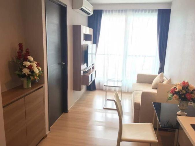 รูป 1 ห้องนอน | 1 ห้องน้ำ | BTS Saphan Taksin | 35 ตร.ม. | 23,000 บาท/เดือน | ชั้น 35 — Rhythm Sathorn กรุงเทพฯ - รูปที่ 5/10